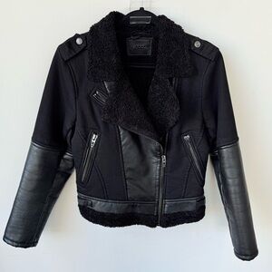 Blank NYC Faux Shearling Lined Moto Jacket in Black size medium
